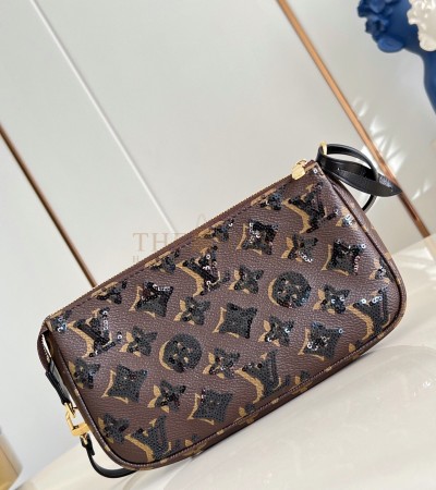 LV POCHETTE ACCESSOIRES SEQUINED MONOGRAM METALLIC 23.5×13.5×4CM MASTER QUALITY